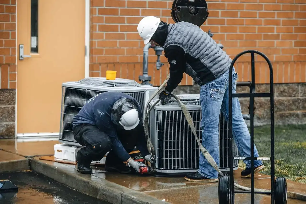 Emergency AC repair response with full equipment and tools